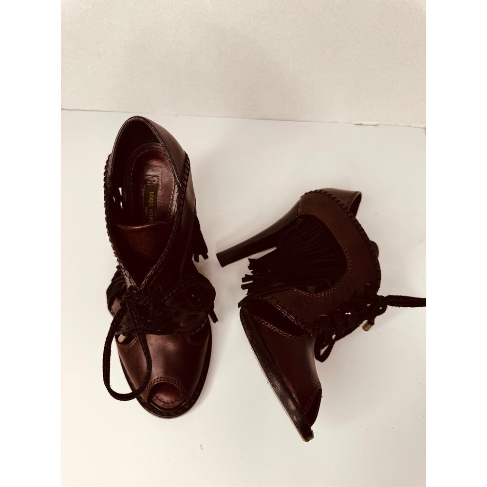 Louis Vuitton Dakota Burgundy Leather Fringe Peep Toe Heels Women Size EU 37 - Picture 11 of 14